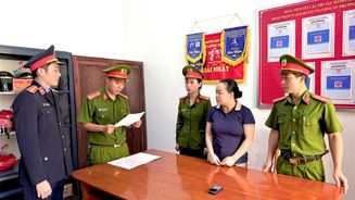 Quảng Bình: Khởi tố đối tượng mua bán trái phép hoá đơn trên 40 tỷ đồng