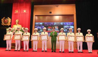 Lực lượng Cảnh sát điều tra tội phạm về ma túy quyết tâm hoàn thành xuất sắc nhiệm vụ công tác năm 2022