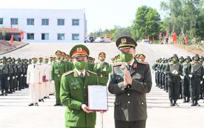 Công bố các Quyết định của Bộ Công an về chức năng, nhiệm vụ, quyền hạn, tổ chức bộ máy và công tác cán bộ thuộc Trung tâm Huấn luyện quốc gia về phòng, chống khủng bố