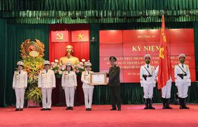 Cục Y tế Bộ Công an đón nhận Huân chương Lao động hạng Ba