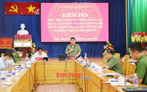 Ban Chỉ đạo 138 Bộ Công an kiểm tra công tác chống buôn lậu, gian lận thương mại và hàng giả tại tỉnh Bình Phước và Tây Ninh