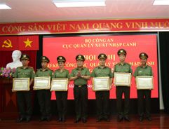 Cục Quản lý xuất nhập cảnh sơ kết công tác 6 tháng đầu năm 2022