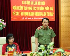 Bộ Công an làm việc với Bộ Tư pháp về công tác thi hành pháp luật trong xử lý vi phạm hành chính