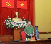 Bộ trưởng Tô Lâm làm việc với Bệnh viện 19-8