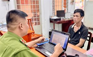 An Giang: Cán bộ Cảnh sát giao thông truy bắt đối tượng trộm xe mô tô