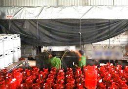 Cần Thơ: Đấu tranh ngăn chặn, đẩy lùi tình trạng buôn lậu, gian lận thương mại, hàng giả, xâm phạm quyền sở hữu trí tuệ