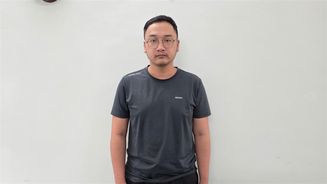 Khởi tố đối tượng lừa đảo hàng tỷ đồng để trả nợ cá nhân