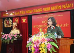 Cục Công tác Đảng và công tác chính trị tổ chức Hội nghị tuyên truyền phổ biến pháp luật năm 2022