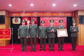 Tiếp tục coi trọng công tác xây dựng đảng gắn với công tác xây dựng lực lượng CAND