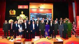 Kiên quyết, kiên trì đấu tranh phòng, chống tham nhũng, tiêu cực, góp phần xây dựng Đảng và Nhà nước ta ngày càng trong sạch, vững mạnh