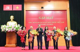 Bộ Công an gặp mặt các đại biểu Ngành Y tế nhân Ngày Thầy thuốc Việt Nam
