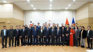Tiếp tục hoàn thành tốt nhiệm vụ là cầu nối, sứ giả Việt Nam tại Hàn Quốc