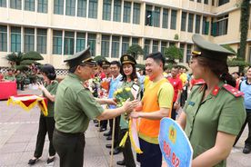 Hoạt động thể thao sôi nổi kỷ niệm 77 năm Ngày truyền thống lực lượng Tham mưu Công an nhân dân