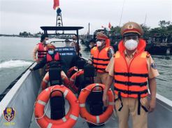 Rà soát những tồn tại, bất cập trong hoạt động vận tải hành khách trên đường thủy nội địa
