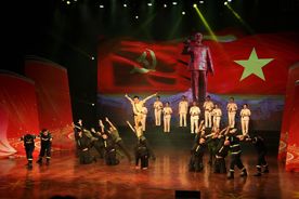 Khai mạc Liên hoan tuyên truyền giới thiệu sách năm 2023 với chủ đề “Bác Hồ – Niềm tin yêu qua từng trang sách"