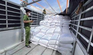Triển khai cao điểm chống buôn lậu dịp trước, trong và sau Tết Nguyên đán Giáp Thìn 2024