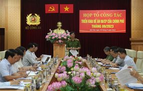 Họp Tổ công tác triển khai Đề án 06 tháng 9/2023
