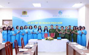 Cục Cảnh sát quản lý hành chính về trật tự xã hội và Hội Liên hiệp phụ nữ Việt Nam ký kết thỏa thuận hợp tác triển khai Đề án 06