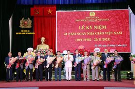 Tri ân các thế hệ giáo viên Học viện Cảnh sát nhân dân qua các thời kỳ