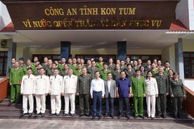 Bộ trưởng Tô Lâm thăm, làm việc với Công an tỉnh Kon Tum