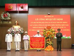 Xứng đáng với 08 chữ vàng: “KIÊN TRUNG, BẤT KHUẤT, MƯU TRÍ, DŨNG CẢM"