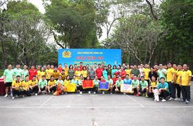 Sôi nổi Giải kéo co chào mừng kỷ niệm 78 năm Ngày truyền thống lực lượng Tham mưu Công an nhân dân