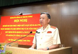 “Học tập”, “quyết tâm thực hiện, làm theo” và “gương mẫu đi đầu” trong việc học tập, thực hiện Sáu điều Bác Hồ dạy