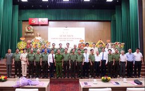 Kỷ niệm 60 năm Ngày truyền thống Tạp chí Công an nhân dân