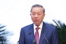 Xây dựng Đảng vững mạnh, nước Việt Nam giàu mạnh, dân chủ, công bằng, văn minh