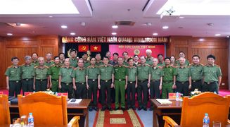 Hội Cựu Công an nhân dân đóng góp tích cực với nhiệm vụ bảo đảm an ninh, trật tự trong tình hình mới