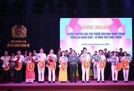 Liên hoan tuyên truyền các tác phẩm văn học nghệ thuật với chủ đề “Công an nhân dân - Vì bình yên cuộc sống”