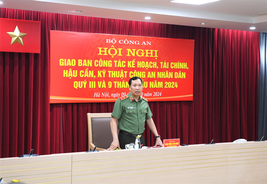 Giao ban công tác kế hoạch, tài chính, hậu cần, kỹ thuật Công an nhân dân Quý III và 9 tháng đầu năm 2024