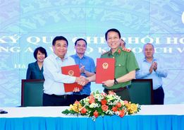 Ký kết Quy chế phối hợp giữa Bộ Công an và Bộ Kế hoạch và Đầu tư