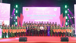 Lan tỏa hình ảnh đẹp người nữ chiến sĩ CAND “Bản lĩnh - Nhân văn - Đoàn kết - Sáng tạo - Hội nhập”