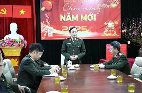 Thứ trưởng Đặng Hồng Đức kiểm tra tiến độ thi công công trình trụ sở Bộ Công an