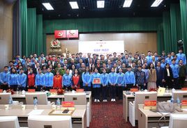 Bộ Công an gặp mặt, khen thưởng các tập thể, cá nhân xuất sắc trên lĩnh vực văn hoá, nghệ thuật, thể thao Công an nhân dân