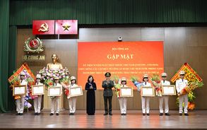 Xây dựng đội ngũ cán bộ y tế trong Công an nhân dân “sâu y lý, giàu y đức, giỏi y thuật”