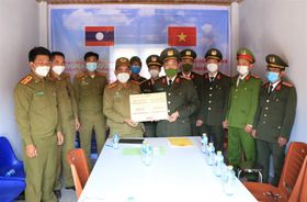 Khánh thành trụ sở làm việc cho Công an bản thuộc hai tỉnh Xê Kông và Salavan - Lào