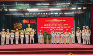 Tuyên dương các tập thể, cá nhân điển hình tiên tiến của Cục Cảnh sát phòng, chống tội phạm về môi trường