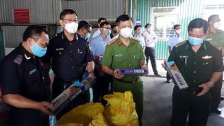 An Giang:  Tiêu huỷ trên 960.000 bao thuốc lá lậu, thuốc lá giả