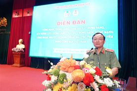 Công đoàn trong CAND tham gia xây dựng Đảng, xây dựng lực lượng CAND thật sự trong sạch, vững mạnh