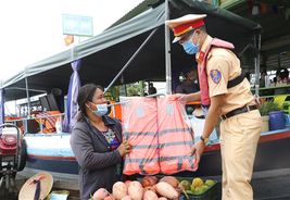 Bảo đảm an toàn các bến khách ngang sông