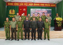 An Giang: Khai giảng khóa huấn luyện Tiểu đoàn Cảnh sát cơ động dự bị chiến đấu đợt 2 năm 2022
