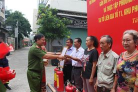 TP. Hồ Chí Minh tiếp tục nhân rộng hiệu quả mô hình Tổ liên gia an toàn phòng cháy, chữa cháy