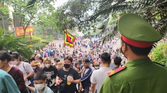 Đảm bảo an ninh, trật tự tại Đền Hùng