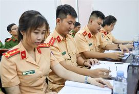 Tập huấn các Thông tư quy định về nghiệp vụ đăng ký xe