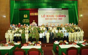 Trường Đại học Kỹ thuật - Hậu cần Công an nhân dân tổ chức Lễ khai giảng năm học mới