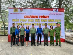 Tuổi trẻ Công an Hưng Yên hưởng ứng Ngày Pháp luật Việt Nam năm 2022
