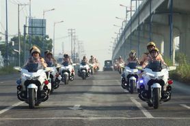Ra quân tuần tra kiểm soát, xử lý vi phạm trật tự, an toàn giao thông trên tuyến Quốc lộ 1 qua địa bàn TP. Hồ Chí Minh