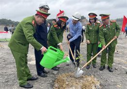 Công an các đơn vị, địa phương hưởng ứng “Tết trồng cây năm 2024 - Vì một Việt Nam xanh”